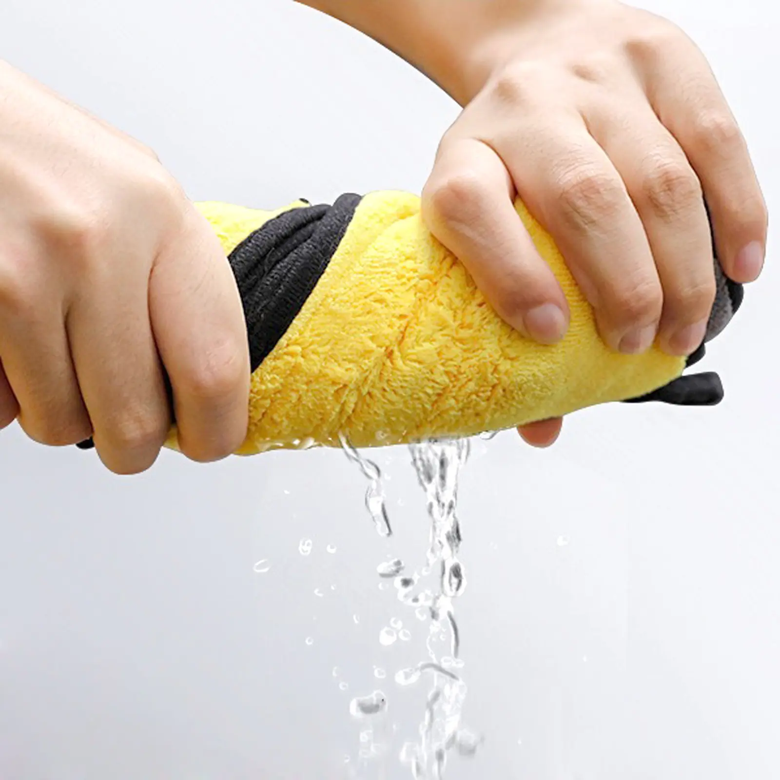 New Pet Dog Absorbent Towel Quick Drying Cat Bath Towel Microfiber Dog Bathing Towel Dog Bathrobes Wiping Cloth Towels For Pets