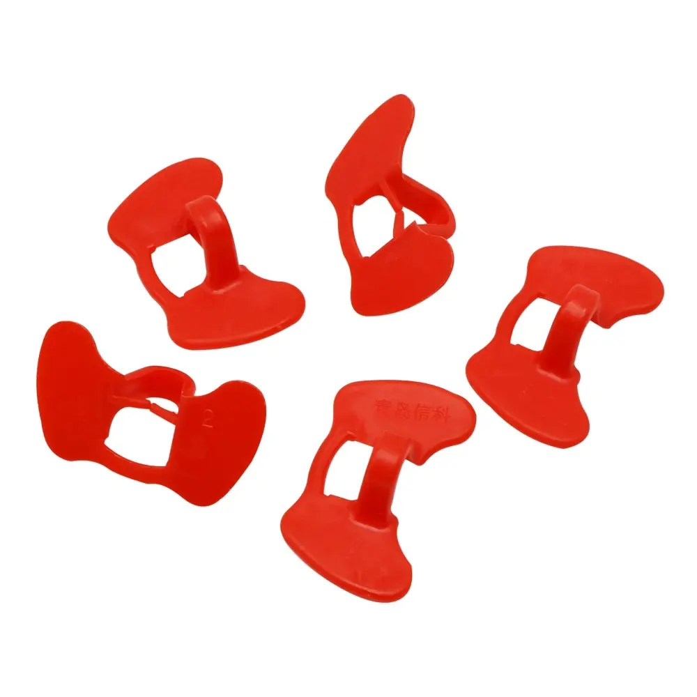 20 Pcs Red Chicken Glasses Fighting Peepers Plastic Poultry Blinders for Chickens Prevent Pecking and Fighting