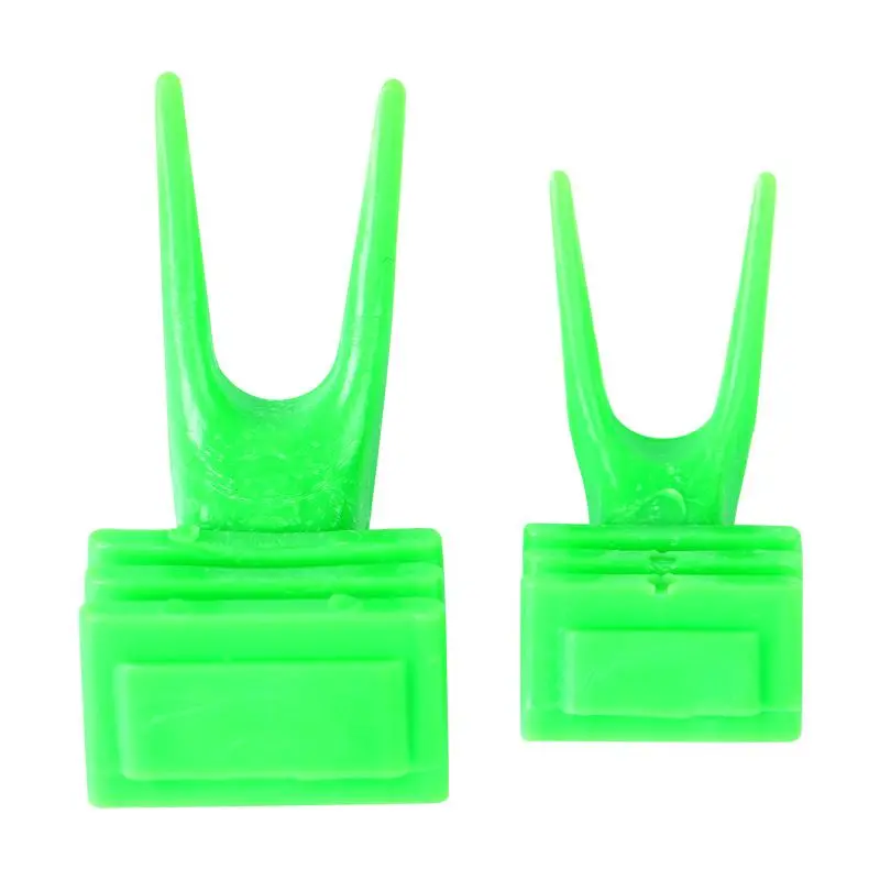 5Pcs Bird Food Holder Bird Parrots Fruit Forks Pet Feeding Accessories Supplies Plastic Food Holder Feeding On Cage Pet Supplies