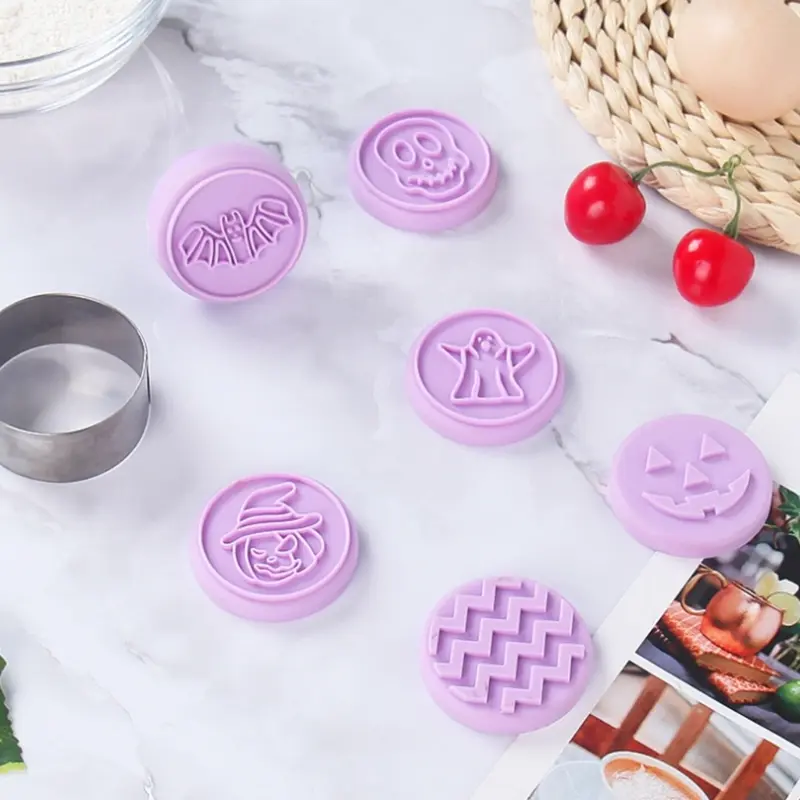 Y1UB 6Pcs Halloween Christmas Sugar Chocolate Fondant Mold Diy Baking Manual Cookie Baking Mold Stamp Cookie Mould