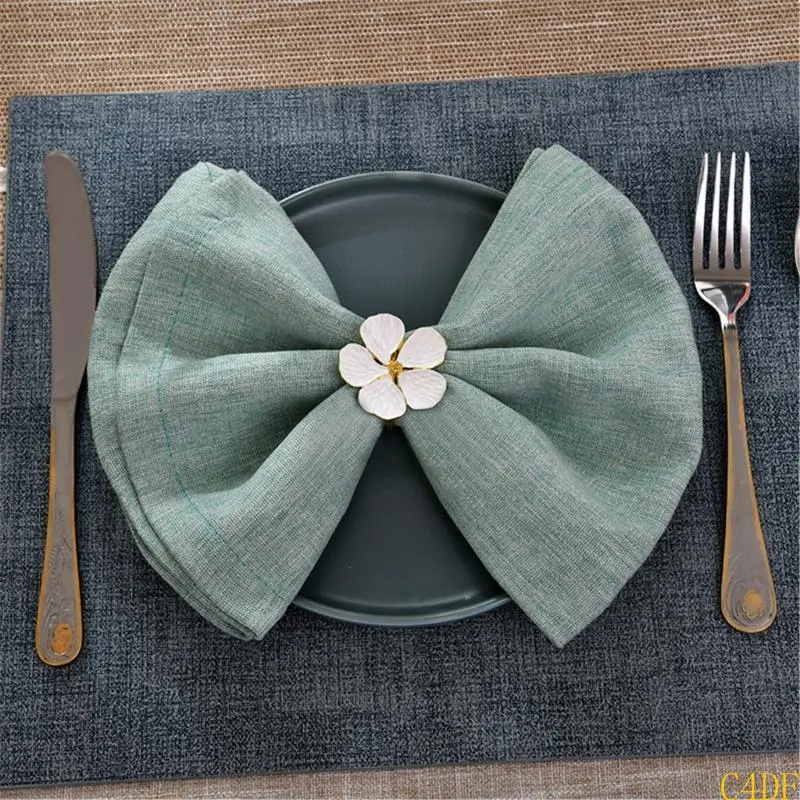 C4DF Pack of 6 Tissue Rings Unique Table Decorations Beautiful Flower Tissue Holders Serviettes Rings Suitable for Tissue