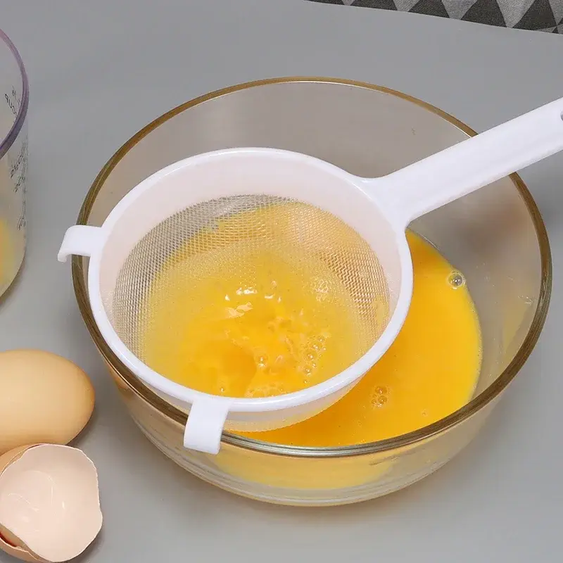 Kitchen Nut Milk Filter Plastic Fine Mesh Spoon Strainer Flour Sieve with Handle Soy Milk Coffee Filter Colanders Kitchen Tools