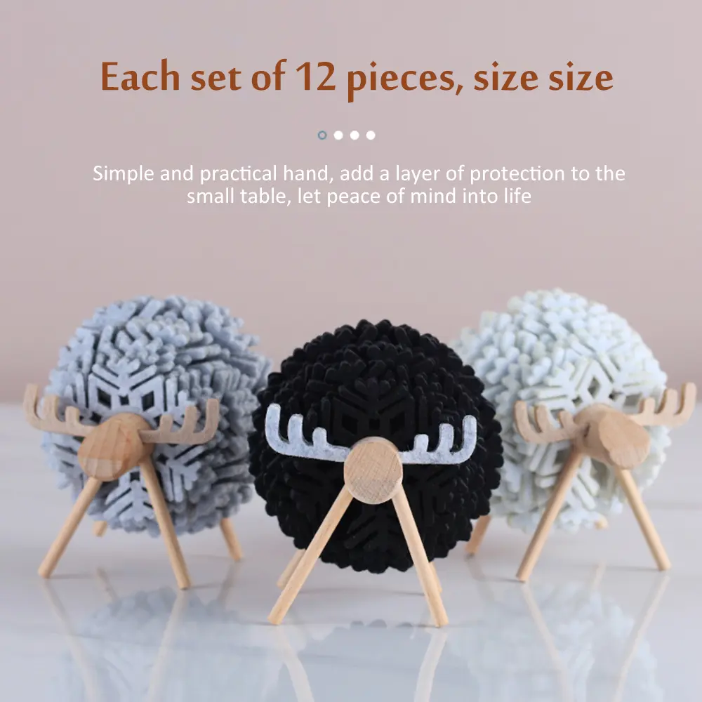 New Christmas Elk Shape Drink Coasters Cup Pads Insulated Round Felt Cup Mats Creative Home Office Table Decor Art Crafts Gift