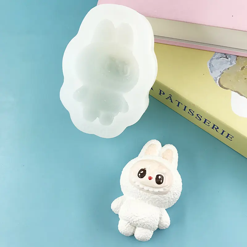 Silicone Mold Non-stick Demolding Heat-resistant DIY Chocolate Mousse Candle Cake Mold for Cute Cartoon Image Baking Mold