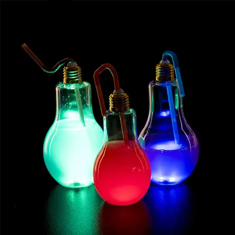 1pc Creative Bulb Water Bottle Brief Fashion Cute Milk Juice Light Bulb Shape Cup 100/200/300/400/500ml Party Plastic Bottle