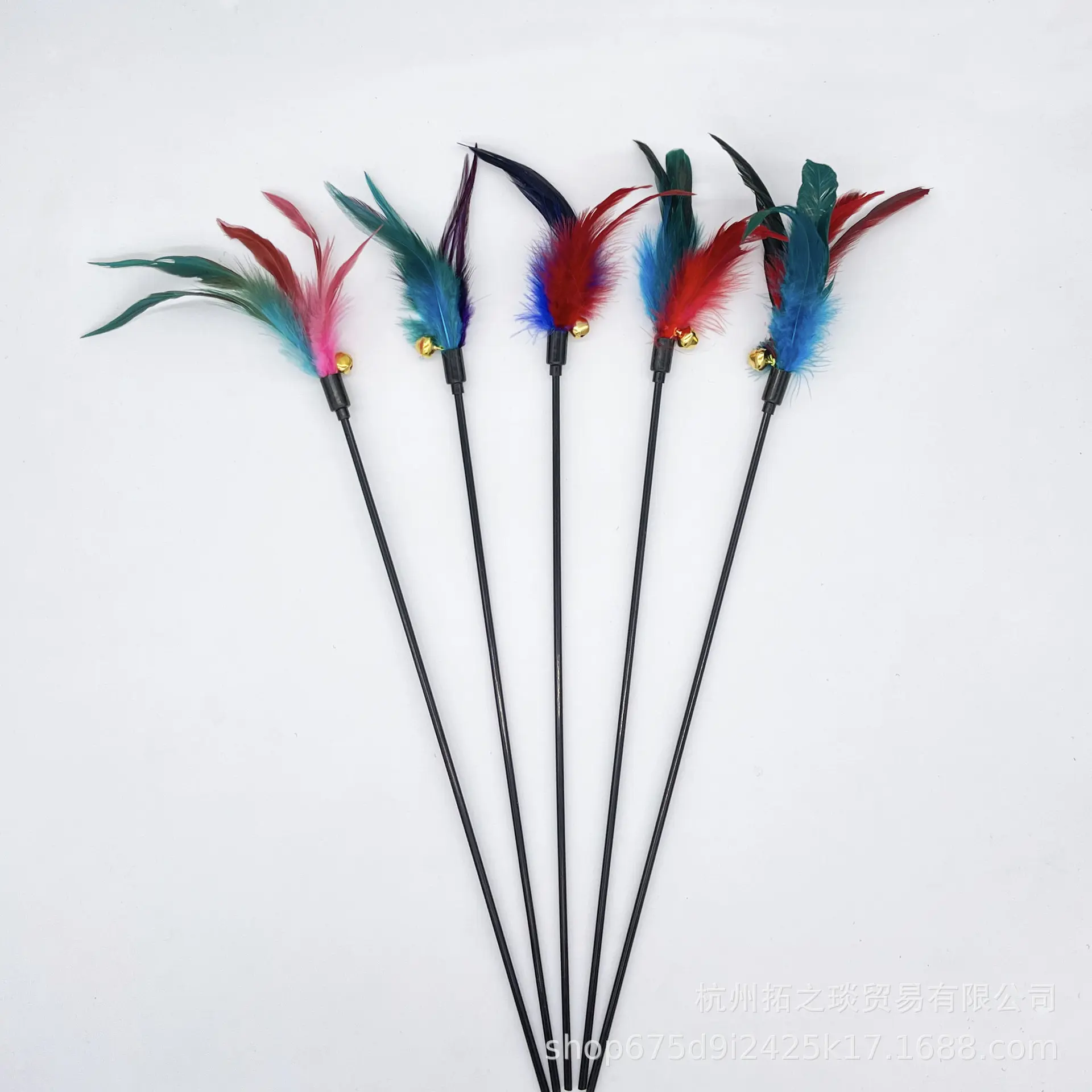 1pc Funny Kitten Cat Teaser Interactive Toy Rod with Bell and Feather Toys for Cats Teaser Interactive Toy Rod Pet Cat Toy Stick