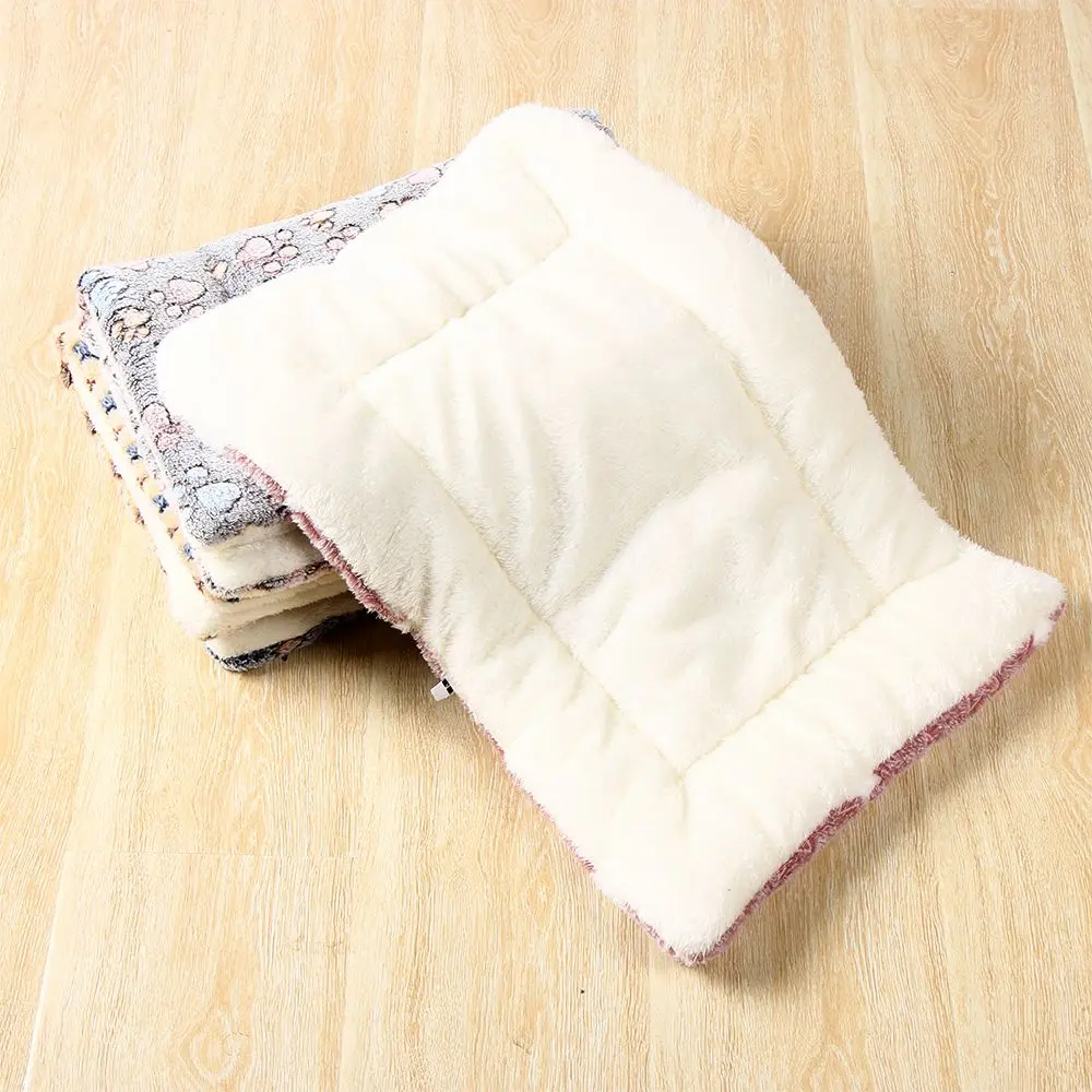 Soft Cushion Flannel Dog Blanket Sleeping Pad Pet Mat Cat Bed