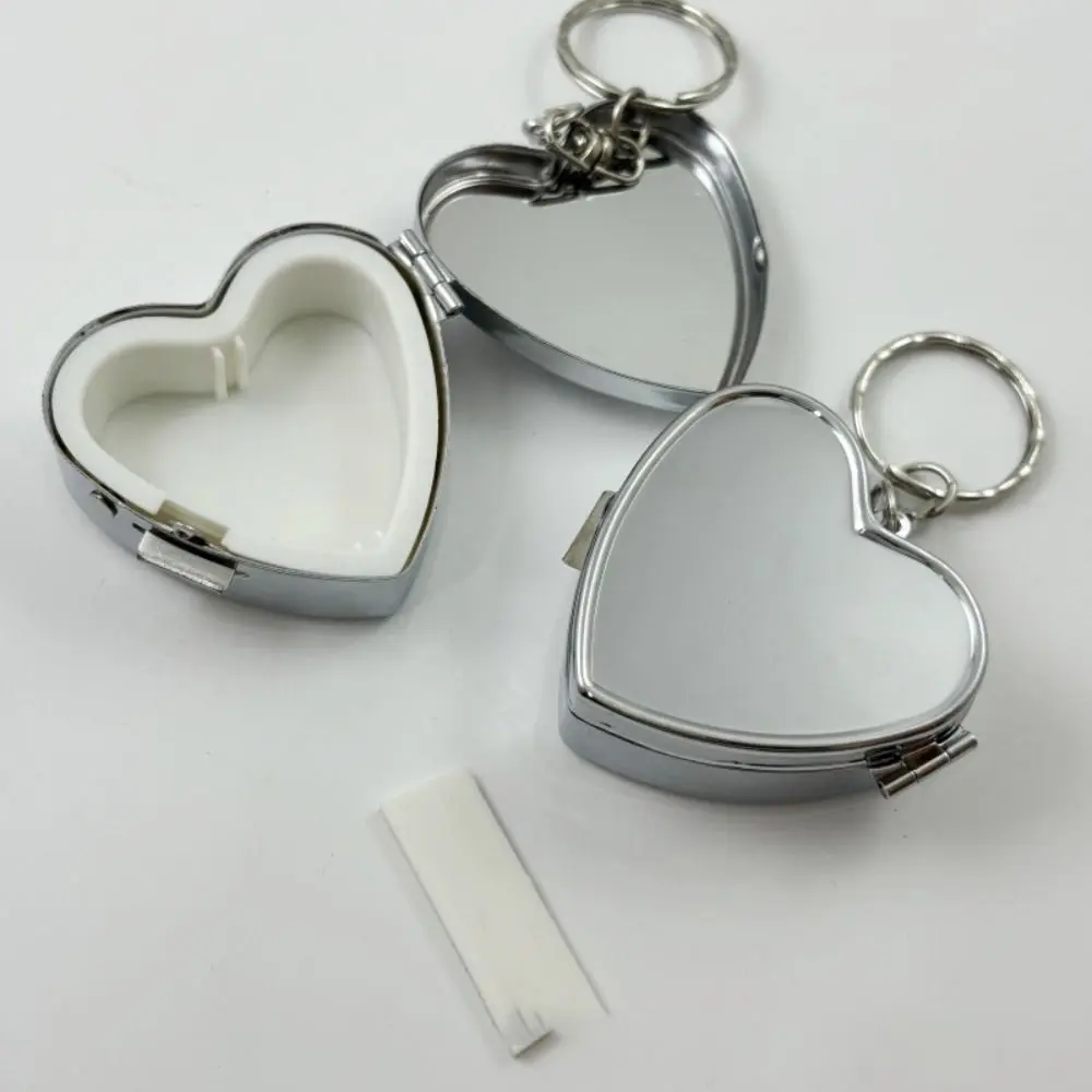New Heart-Shaped Small Pill Box Portable Candy Box Keyring Medicine Organizer Container Storage Holder Keychain Pill Boxs