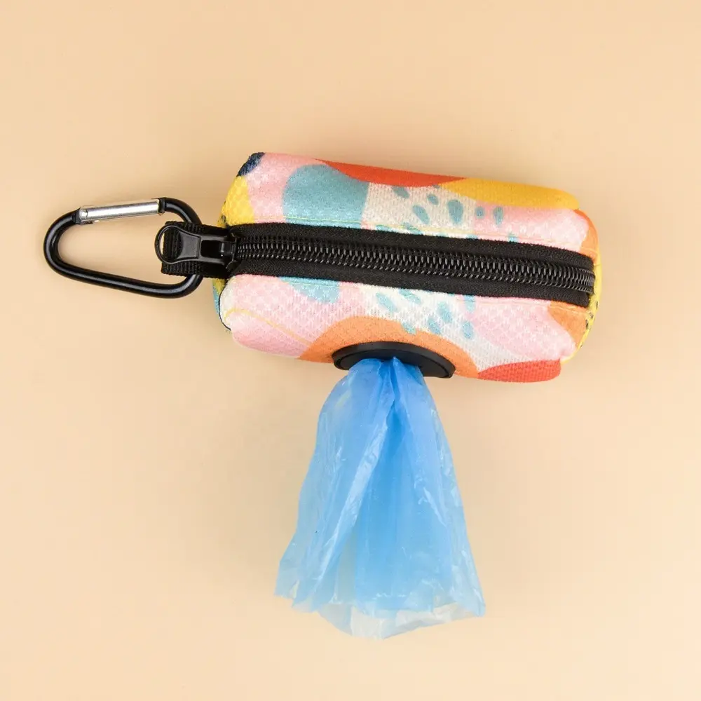 Portable Colorful Print Dog Poop Bag Dispenser Zipper with Buckle Waste Bag Organizer Hangable Garbage Bags Holder Pet Supplies