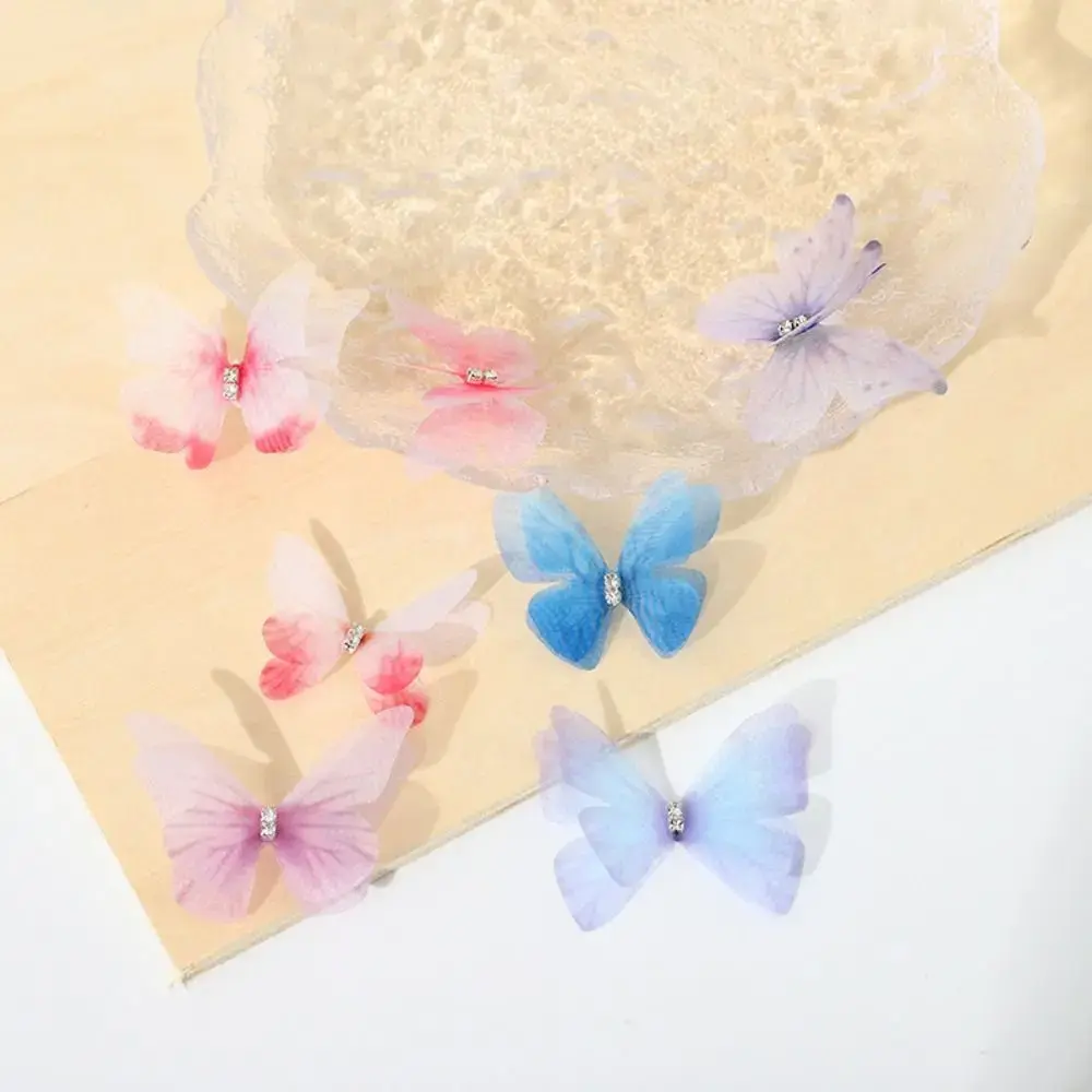 50Pcs Gradient Color Organza Fabric Butterfly Appliques Chiffon Butterfly Clothes Sewing Patch DIY Simulation Butterfly Patch