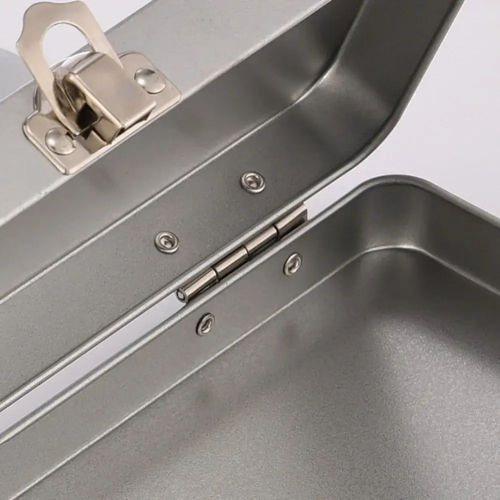 New Rectangle Metal Storage Box Silver Iron Metal Buckles Box with Lock Flip Cover Cosmetic Brush Case Solid Water Colour Box