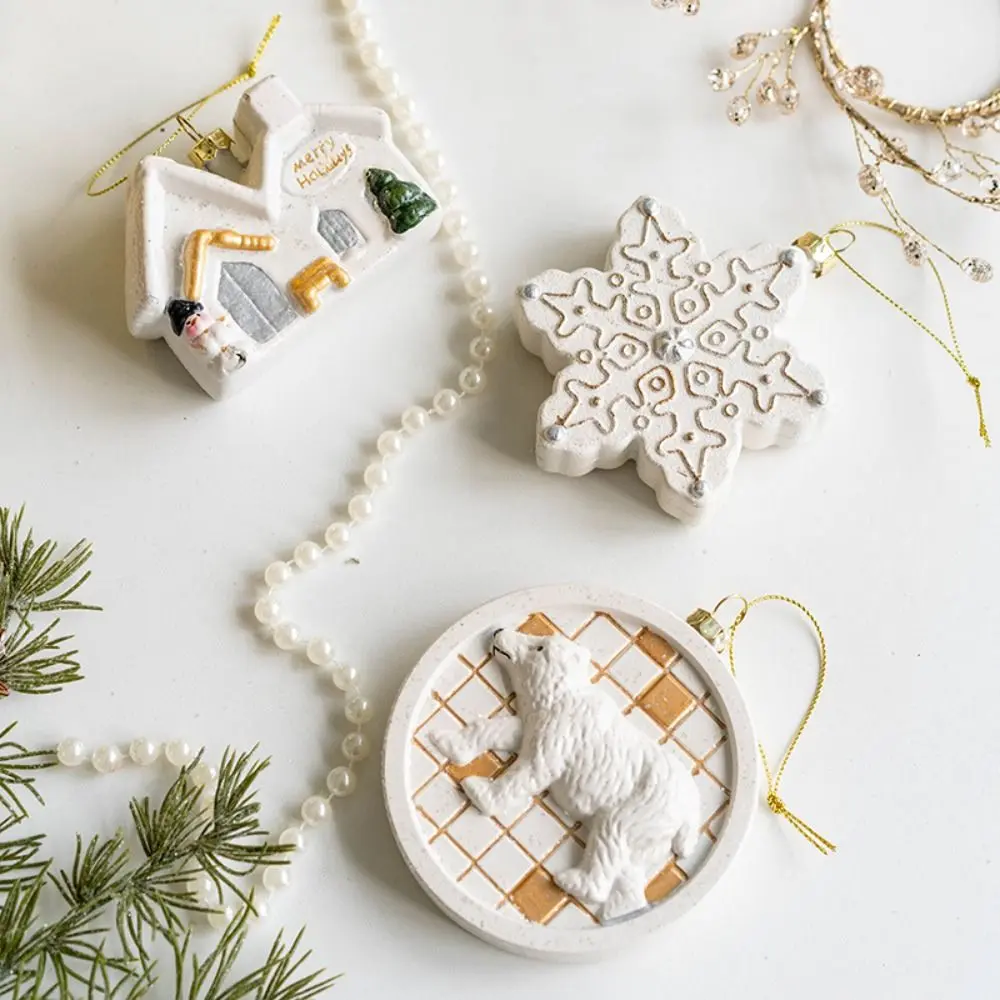 Snowman House Christmas Ceramic House Pendant Ceramic Crafts Home Decor Christmas Tree Charms Scene Layout Gifts