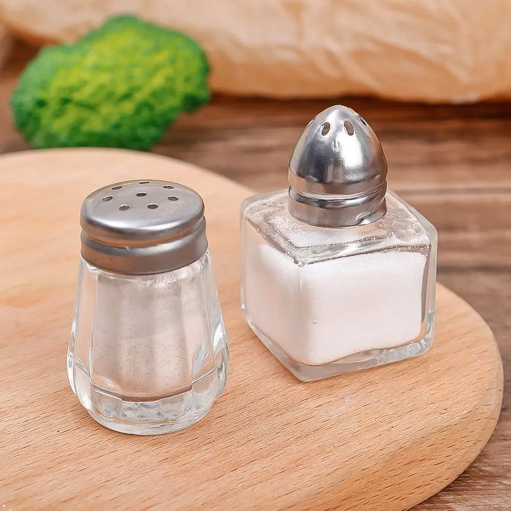 10/15ML Mini Seasoning Bottle Transparent Glass Spice Jars BBQ Pepper Spice Salt Shaker Jar Food Storage Container with Lid