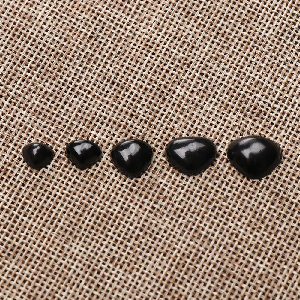 100pcs Craft Toys Bear Buttons Doll Noses Dolls Accessories Triangle Nose Safety Parts