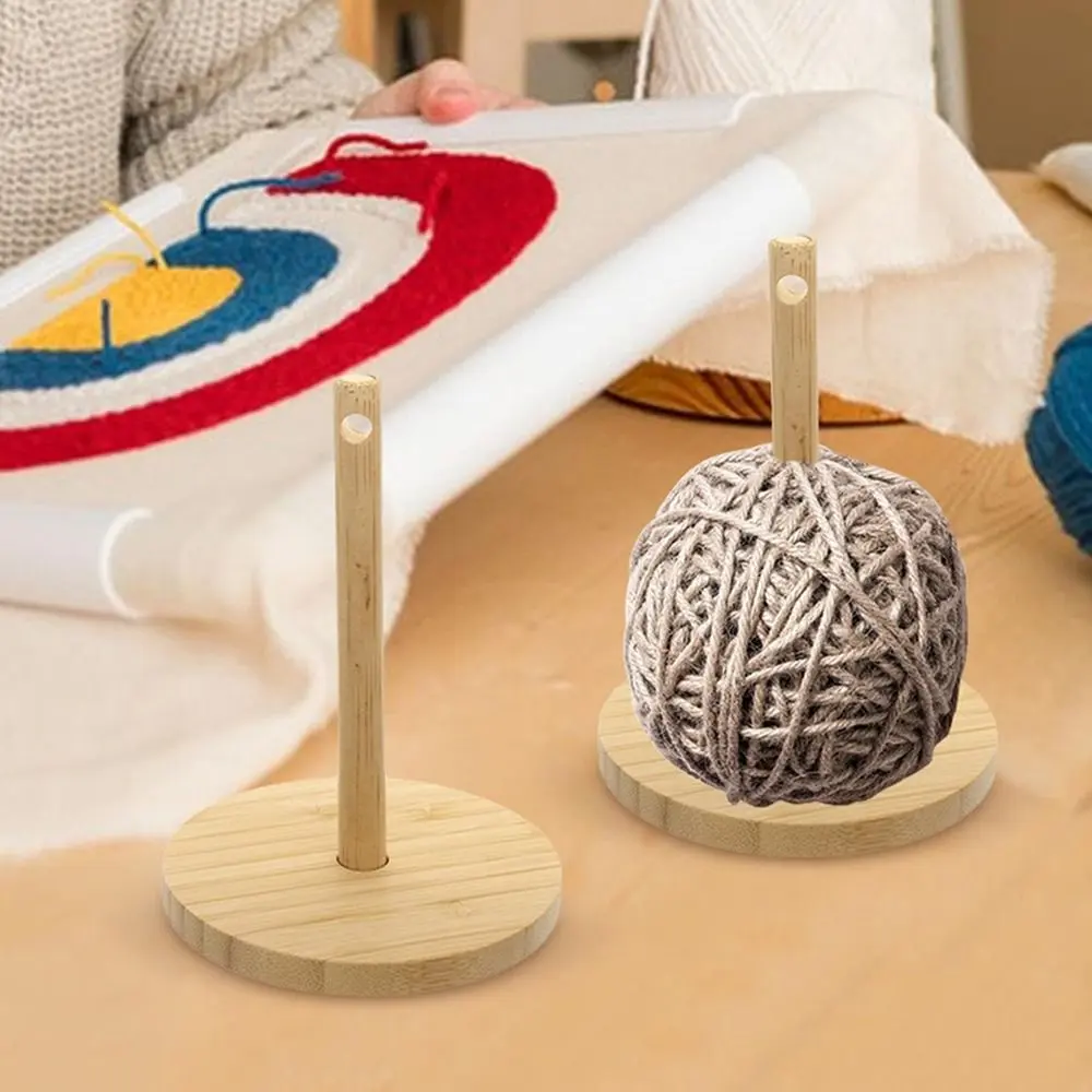 Durable Bamboo Wrist Yarn Holder With Wristband Portable Yarn Ball Holder Yarn Minder Spinner for Yarn Storage