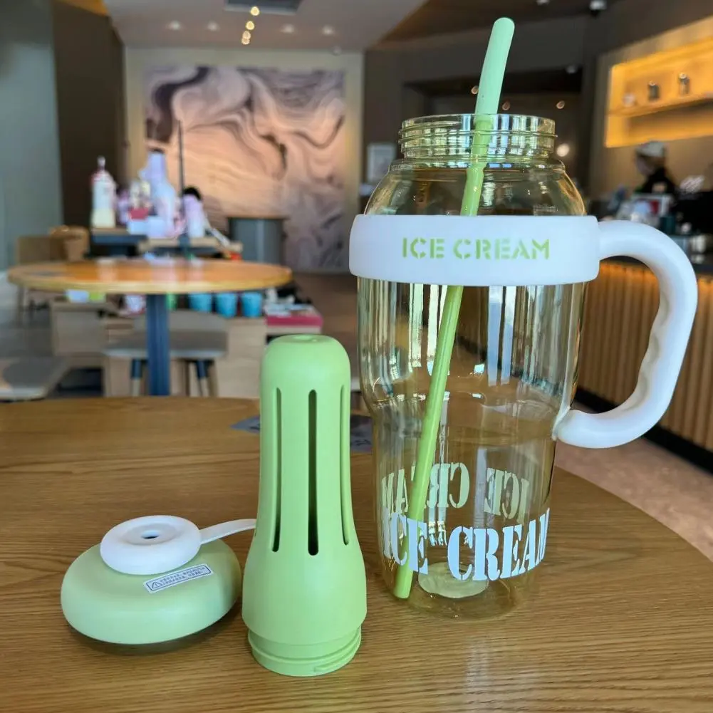Fashionable Aquarius Bottle 1300ml Cute Straw Water Bottle with Leakproof Lid Adjustable Strap Portable for Fitness for Women