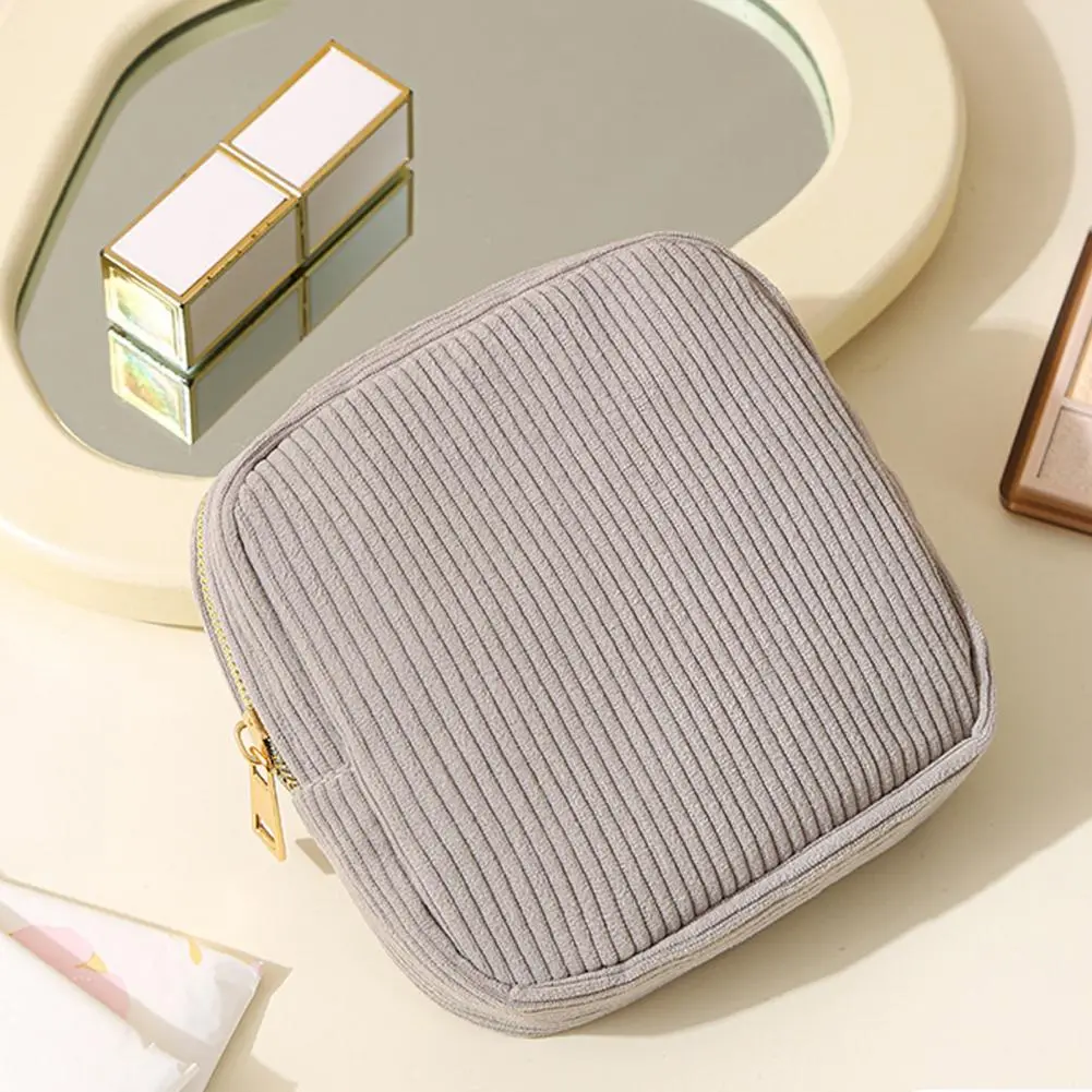 Portable Travel Organizer Waterproof Compact Cosmetic Bag with Zipper Closure for Makeup Storage Napkin Organization Portable
