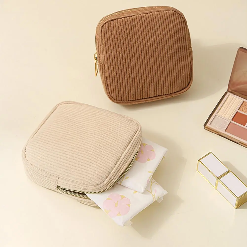Portable Travel Organizer Waterproof Compact Cosmetic Bag with Zipper Closure for Makeup Storage Napkin Organization Portable