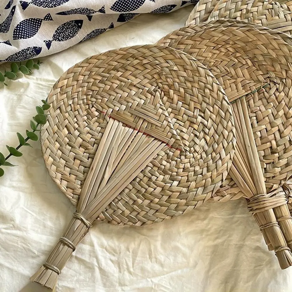 Straw Weaving Handheld Fan Elegant Handmade Bamboo Raffia Hand Fans Chinese Style Palm Leaf Fans for Summer Wedding Party