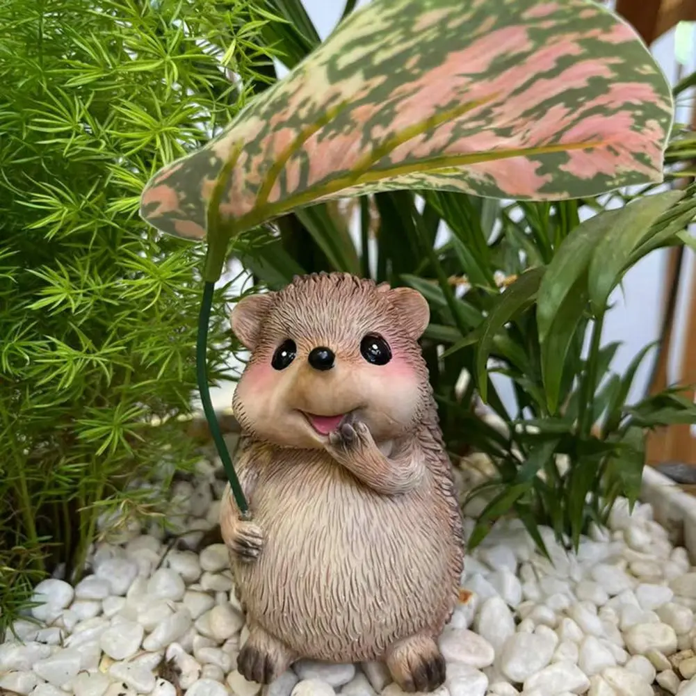 Colorful Resin Hedgehog Statue Adorable Hedgehog Figurine with Leaf Umbrella for Outdoor Garden Decor Resin Statue for Patio