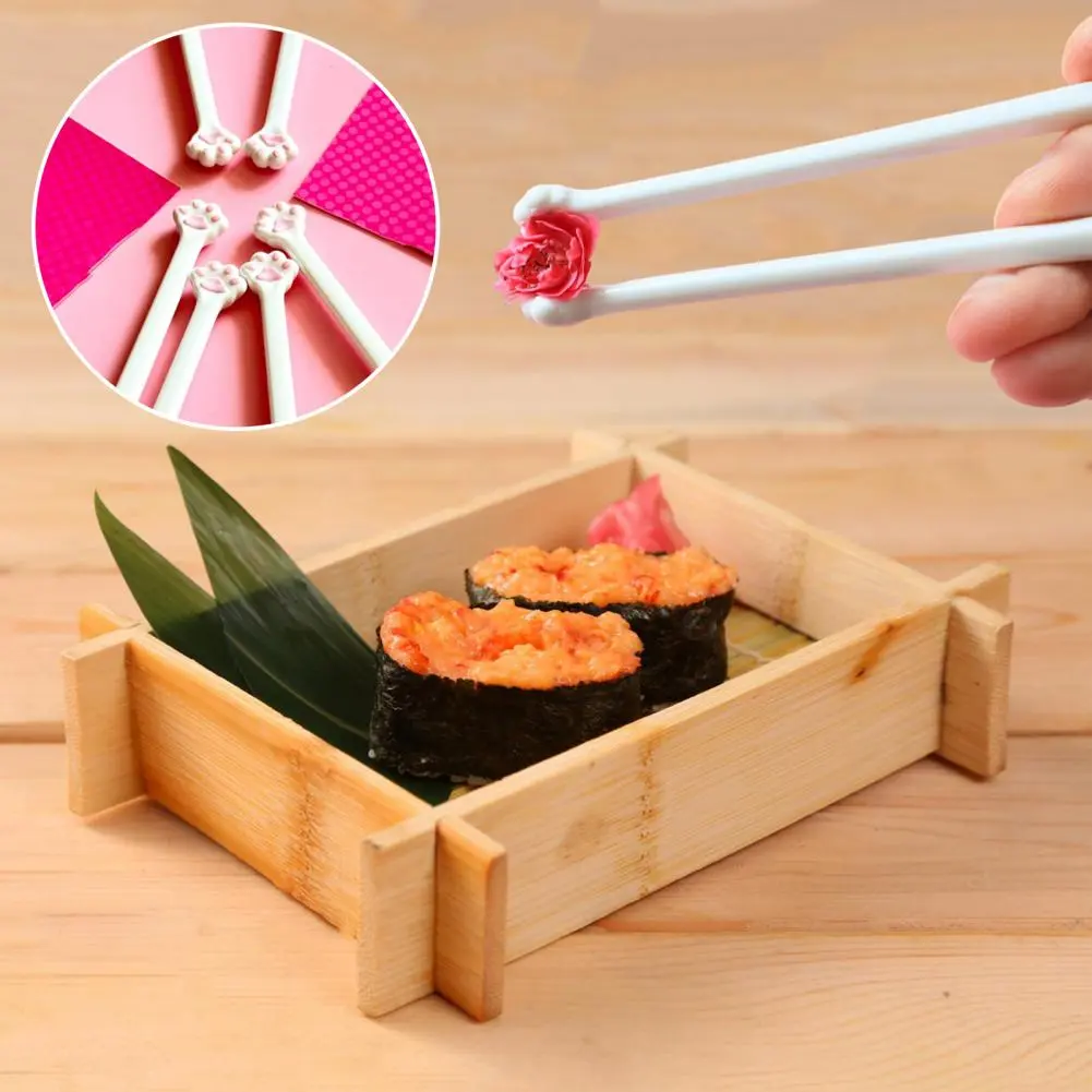 Charming Cat Claw Design Chopsticks Cat Claw Paw Chopsticks Set Cute Pink Prints Non-slip Utensils for Sushi Noodles for Lovers