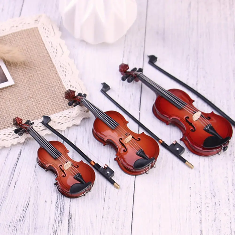 Realistic Violin Figurine Elegant Violin Ornament with Realistic Details Delicate Touch for Music Lovers Home Decor Enthusiasts