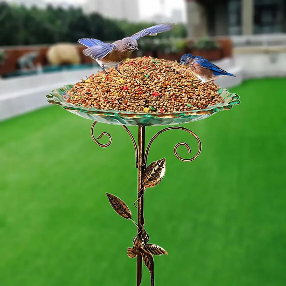 Tool-free Bird Bath Decorative Metal Bird Bath Feeder with Stake Base for Garden Patio Yard Decor Retro Birdbath Bowl Birds