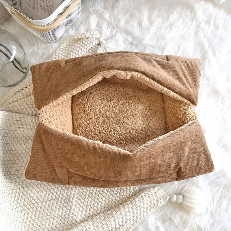 Cats Beds for Winter Warm Accessories Kitten Houses Dog Bed Basket Mat Things Cushions House Puppy Goods Pet Supplies