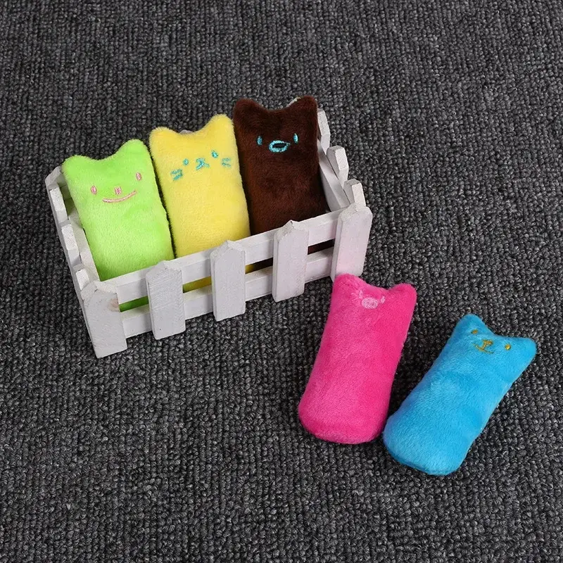 Funny Interactive Plush Cat Toy Teeth Grinding Catnip Toys Pet Kitten Chewing Vocal Toy Claws Thumb Bite Cat mint For Cats