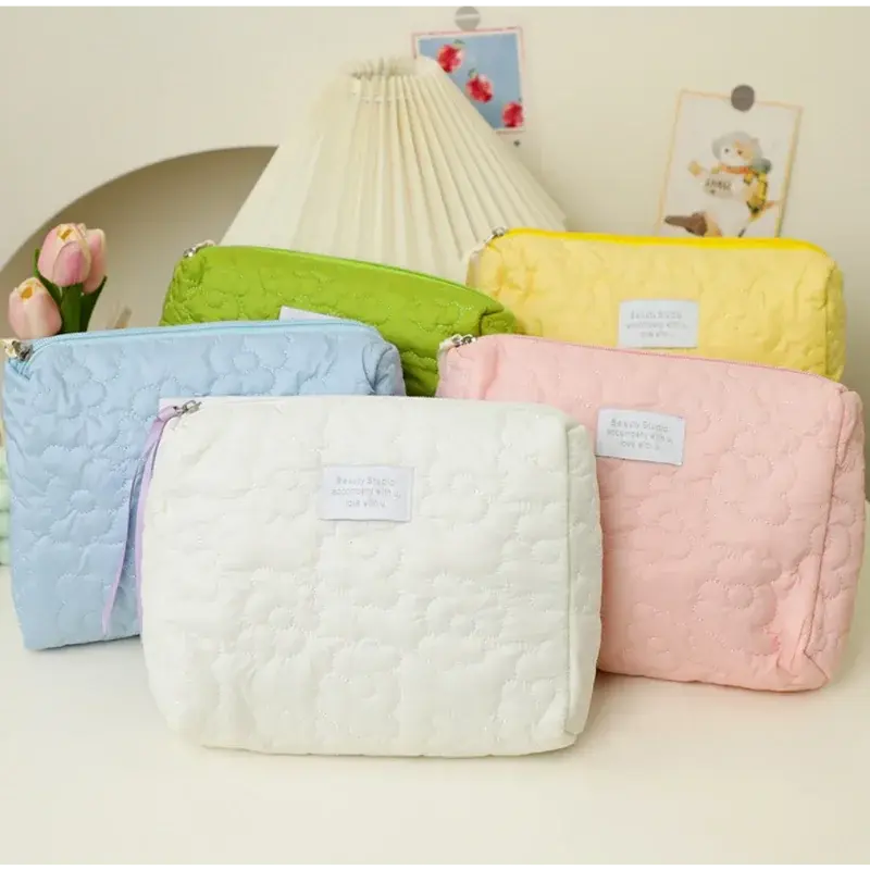 New Flower Pattern Women Makeup Bag Toiletries Cosmetic Organizer Zipper Bag Travel Wash Pouch Cosmetic Bag Make Up Bags