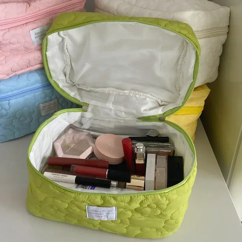 New Flower Pattern Women Makeup Bag Toiletries Cosmetic Organizer Zipper Bag Travel Wash Pouch Cosmetic Bag Make Up Bags
