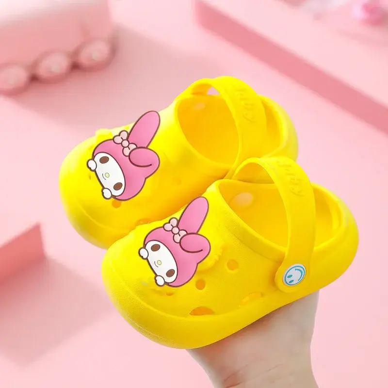 children baby boy girl sandals cute Beach shoes Casual shoes Sanrio hello kitty non-slip cartoon slippers kuromi summer sandals