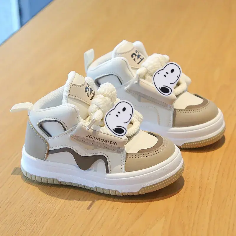 Snoopy Spring and Autumn New Children's Sports Shoes Boys' Casual Shoes Girls' Bread Board Shoes Fashion Baby Sneakers
