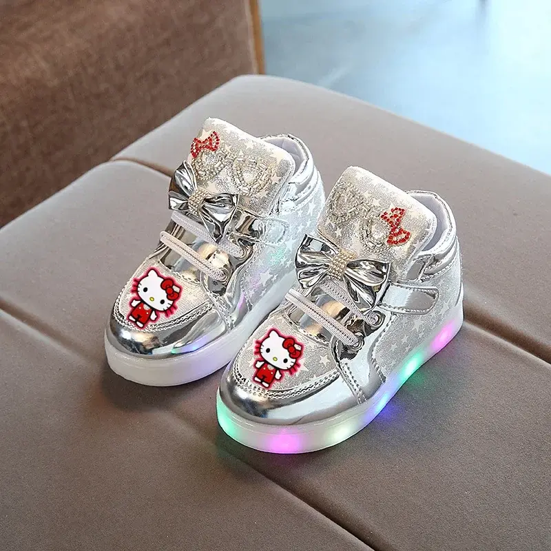 Sanrio spring autumn new Hello Kitty flashing lights girls casual shoes LED Melody sneakers boysgirls shoes sneakers