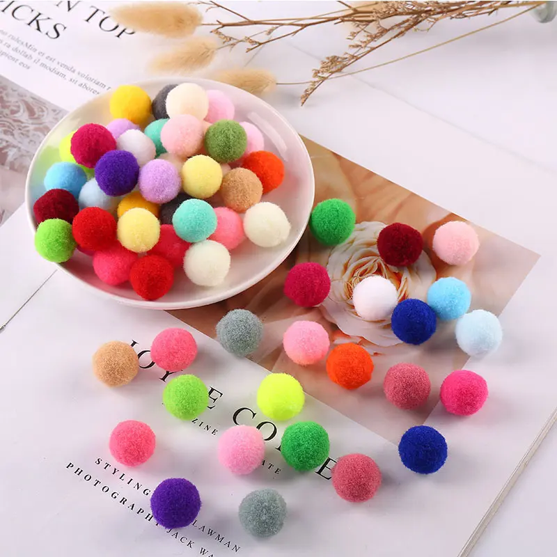 Wholesale 8/10/15/20/25/30mm Fluffy Soft Pompones Plush Pom Poms Pompom Balls DIY Handmade Sewing Craft Kids Toy Wedding Decor