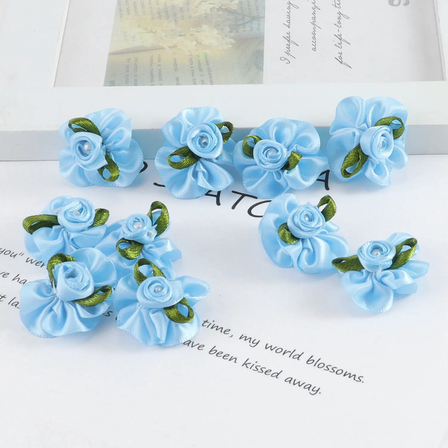 10Pcs Mix Color Satin Ribbon Rose Flower Appliques DIY Wedding Sewing Craft Gift Box Decoration Patch 3CM ﻿