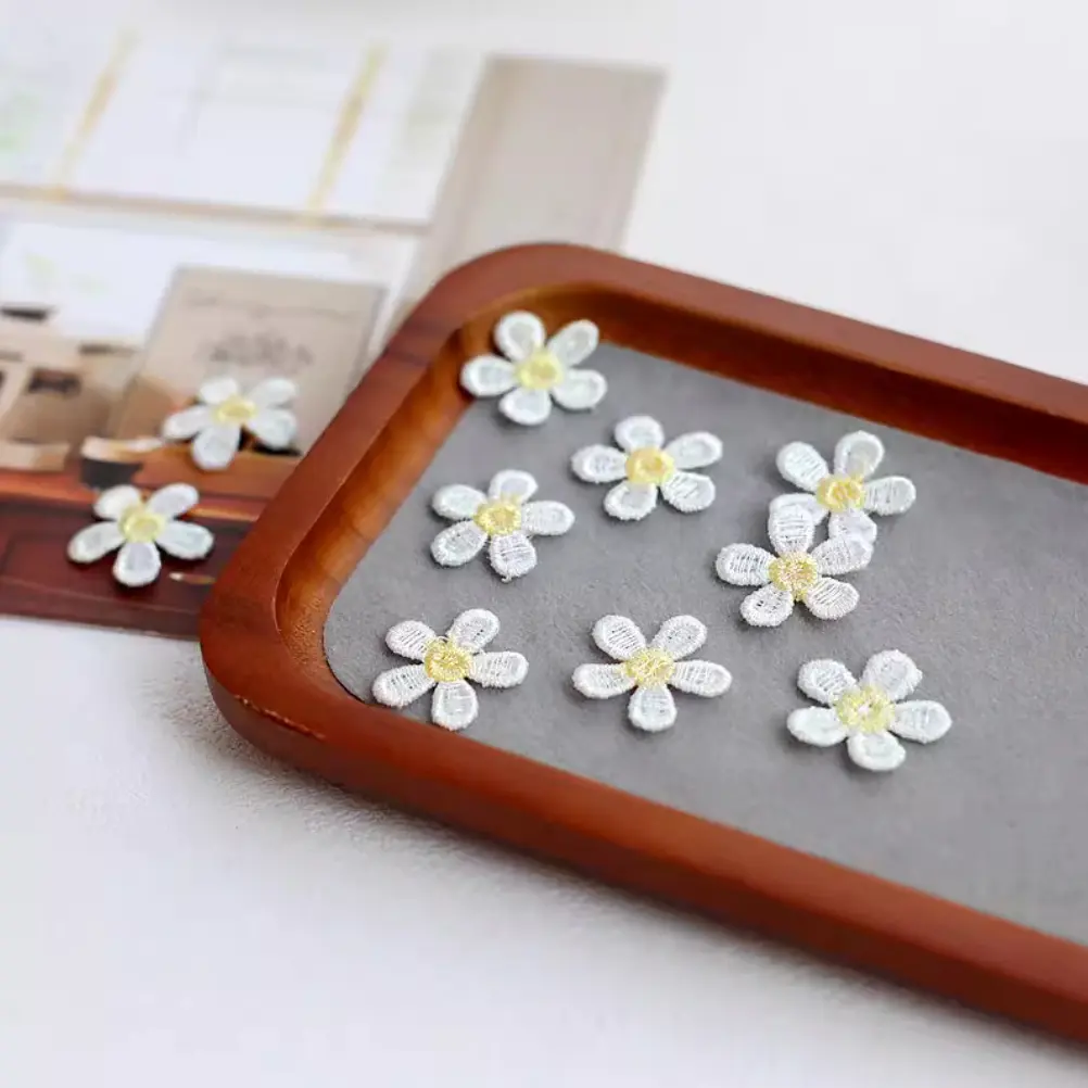 20Pcs Multi-Color Flower Embroidery Patches Fabric For Coat Jeans Bags Accessories Sewing Patch Handmade Applique Repair Crafts