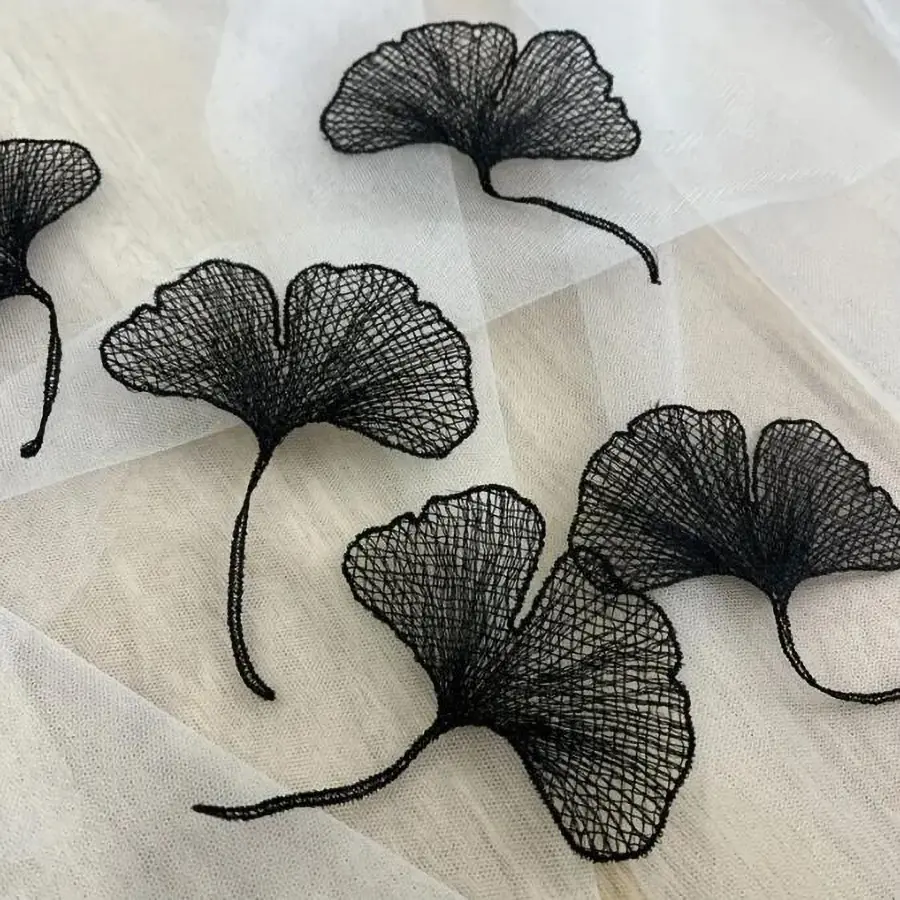 5 Pieces of Black and White Lace Ginkgo Leaves Flower Embroidery Lace Fabric Decal Repair Clothing