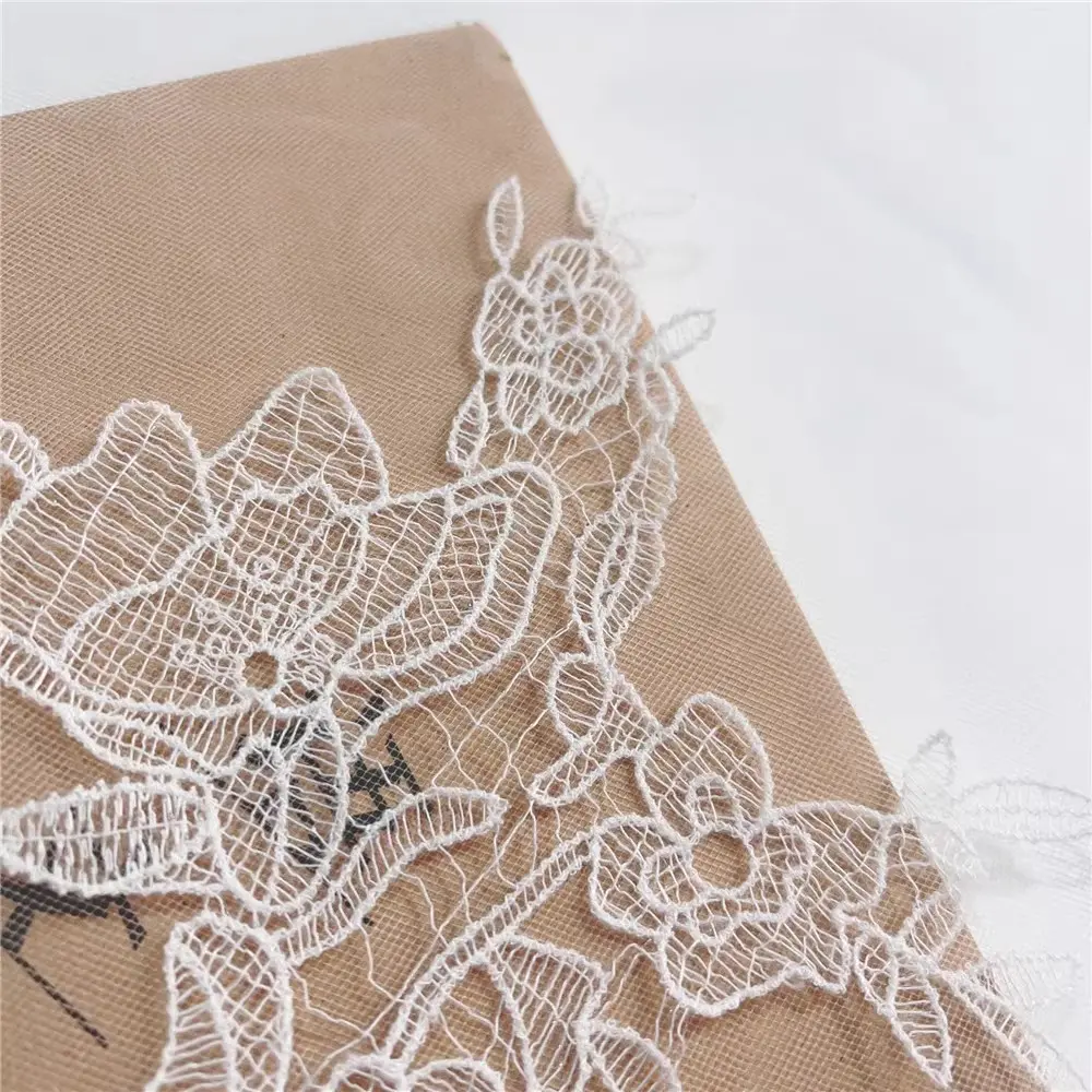 1 Pair Flower Lace Patches For Bridal Wedding Dress White Mesh DIY Handmade Clothing Repair Sewing Accessories