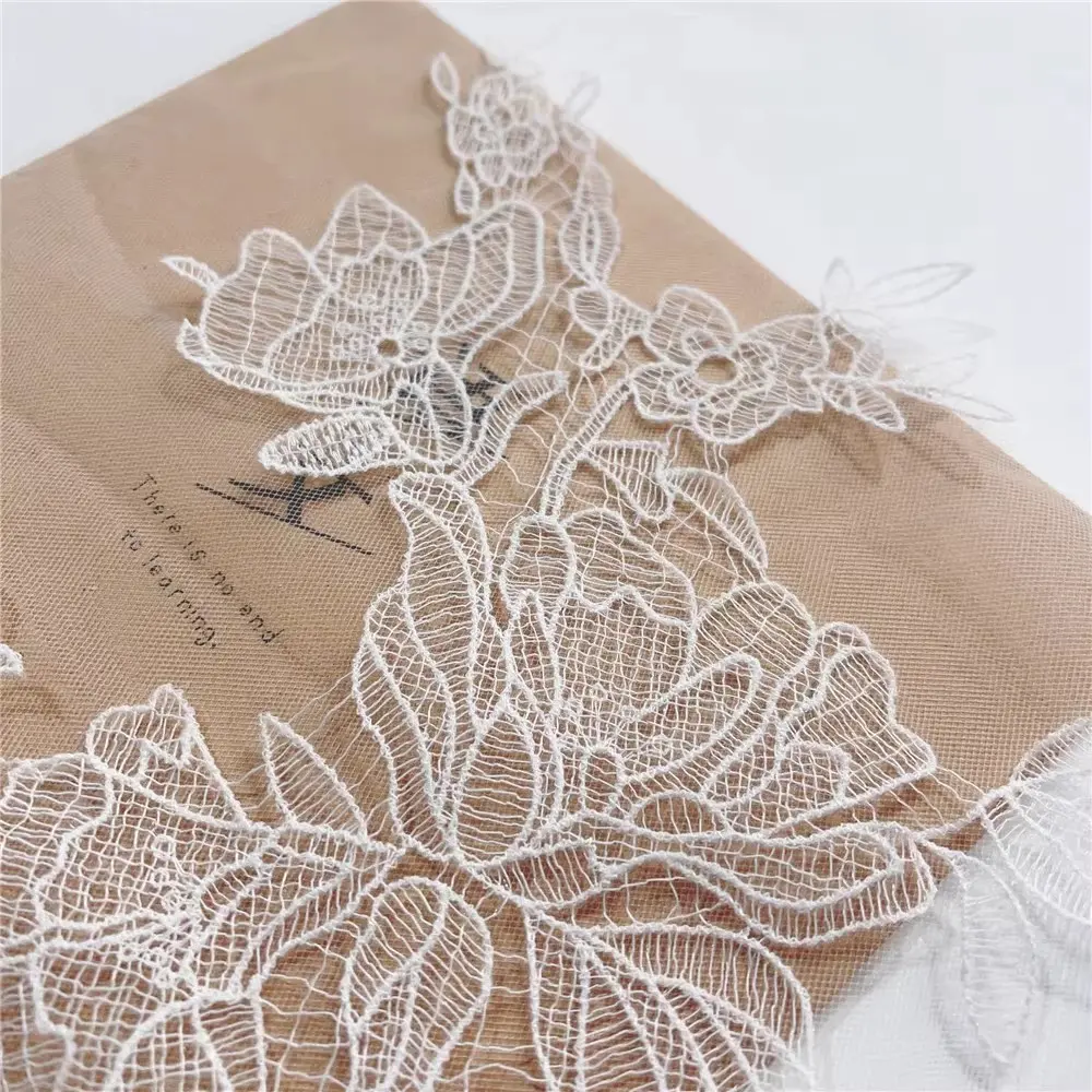 1 Pair Flower Lace Patches For Bridal Wedding Dress White Mesh DIY Handmade Clothing Repair Sewing Accessories