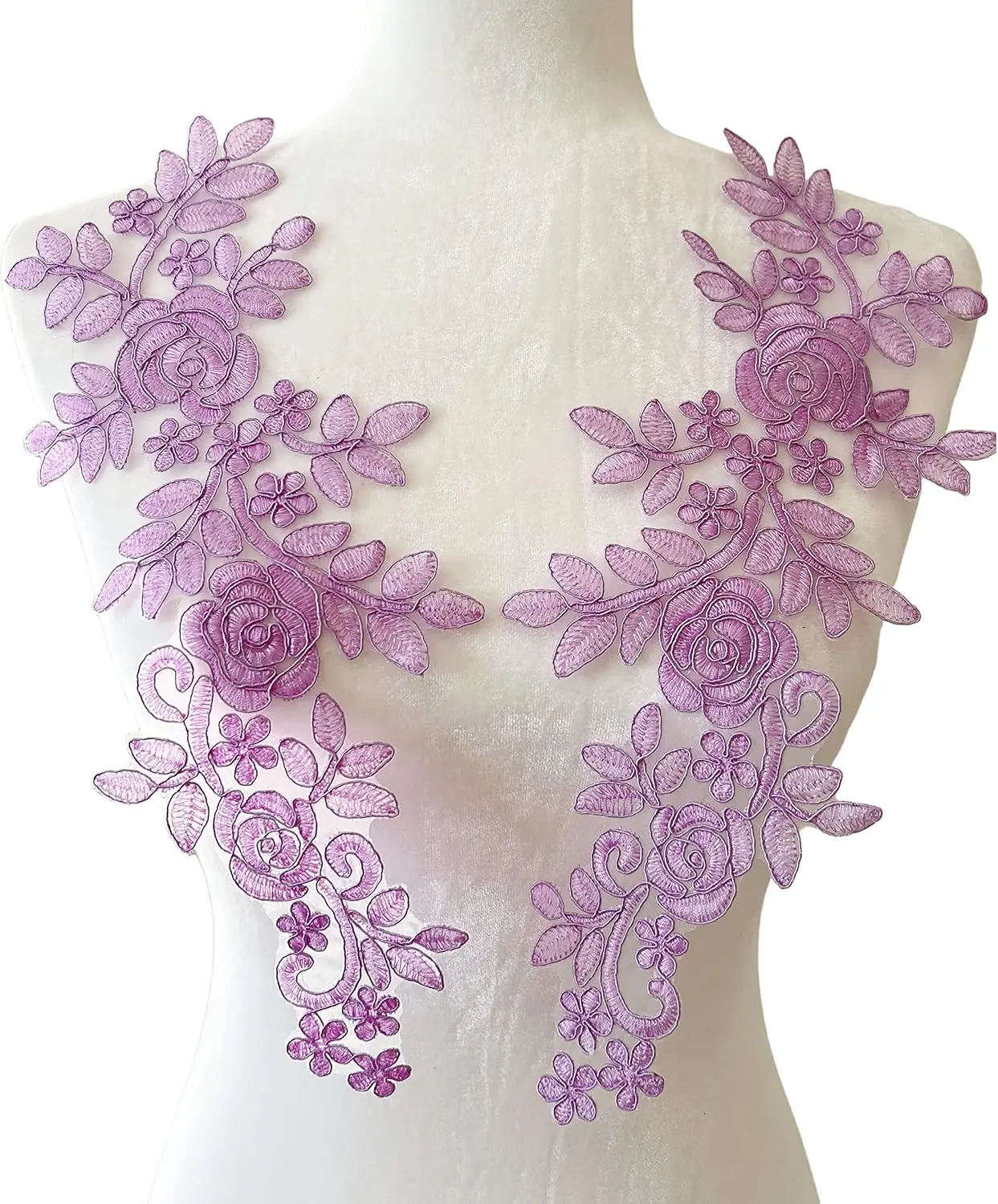 1 Pair Embroidery Stickers Lace Fabric Cloth Stickers DIY Wedding Dress Dress Clothing Accessories 15*34CM