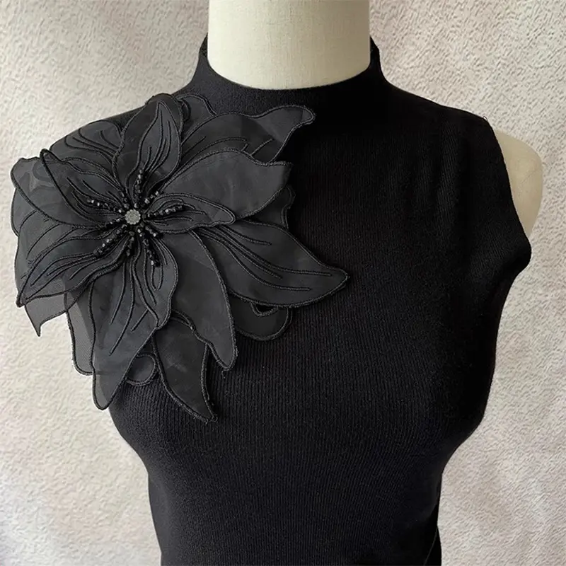 1 Pc Black White Big Flower Embroidery Patches Fabric Evening Dress Party Clothing Sewing Patch Handmade Crafts Applique