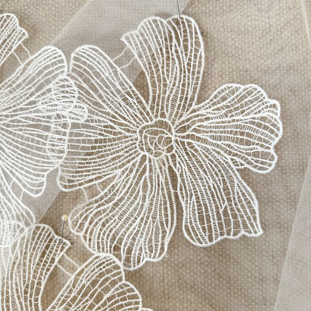 5Pcs Black White Flower Embroidery Patches Fabrics DIY Craft Sewing Wedding Dress Women's Party Clothes Decoration 17CM Wide