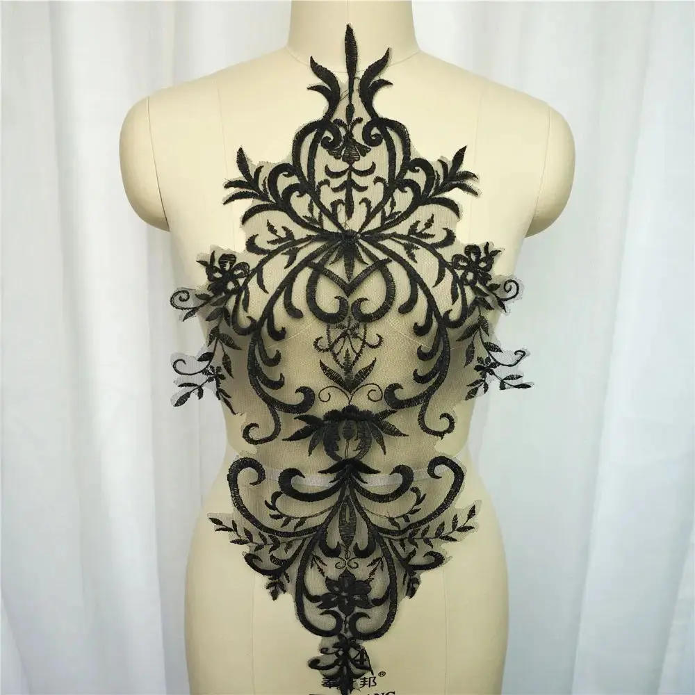 1 Piece of Black And White Embroidered Lace Fabric DIY Clothing Accessory Decorative Patch 57.5 * 31.5CM