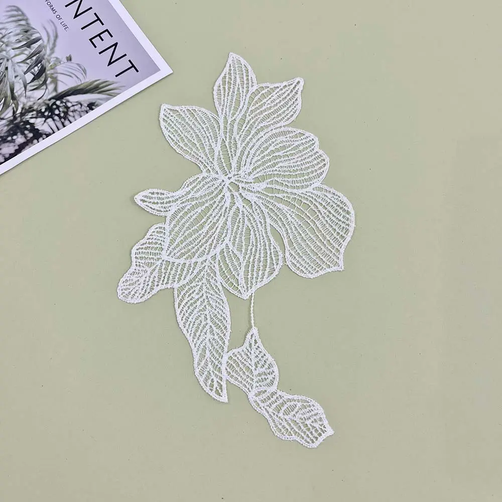5Pcs White Flower Patches DIY Craft Sewing Sew-On Wedding Dress Women's Party Clothes Decoration