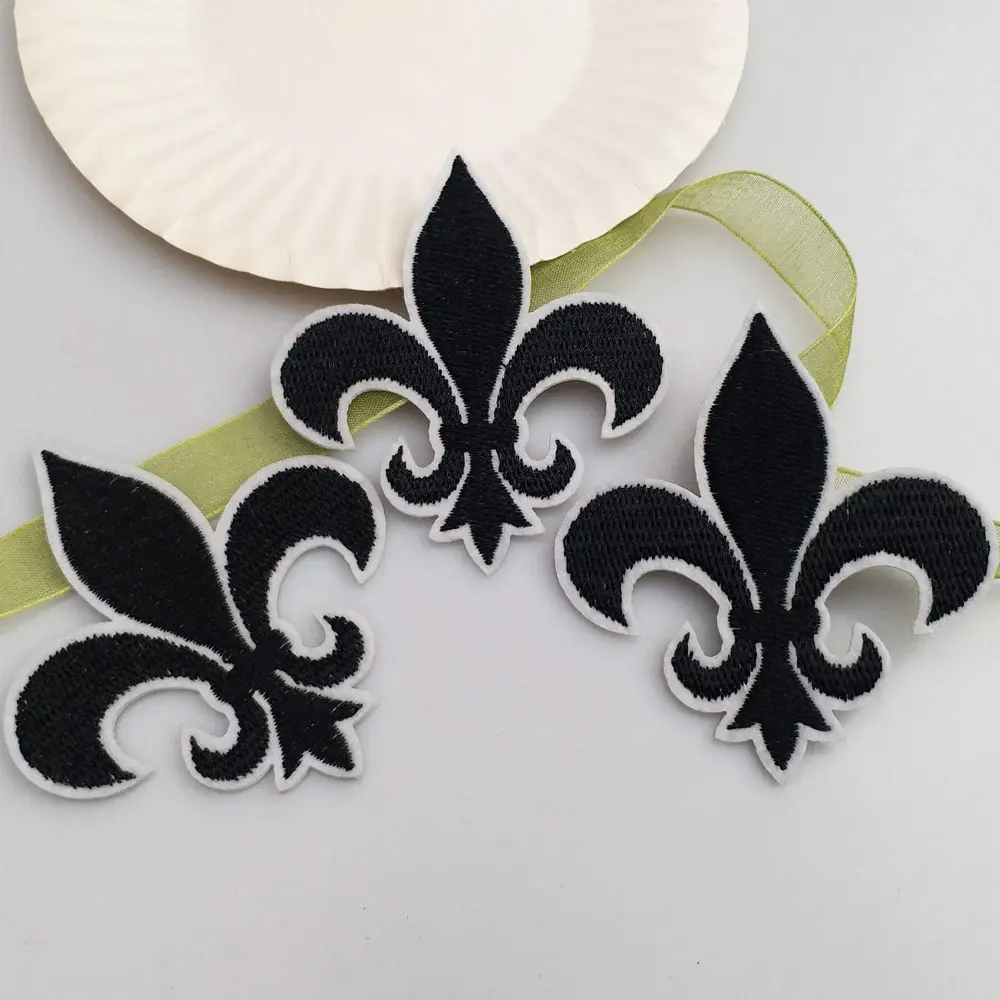 10Pcs Gold Fleur De Lis Patch Iron On Embroidered Patches Appliques Embroidery Needlecraft Project 2.6"x3"
