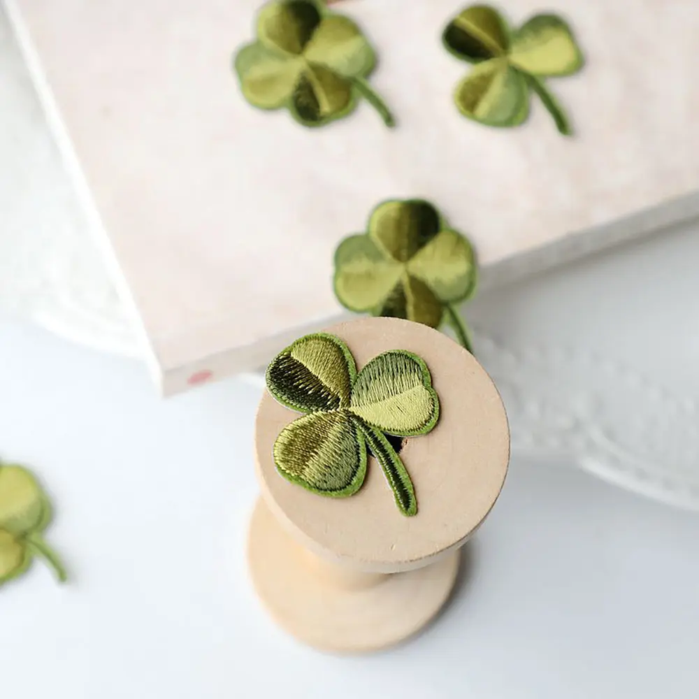 10 Pcs  Green Clover And  Clover Embroidery Stickers With Hot Stamping Patches For Sewing Clothes And Pants
