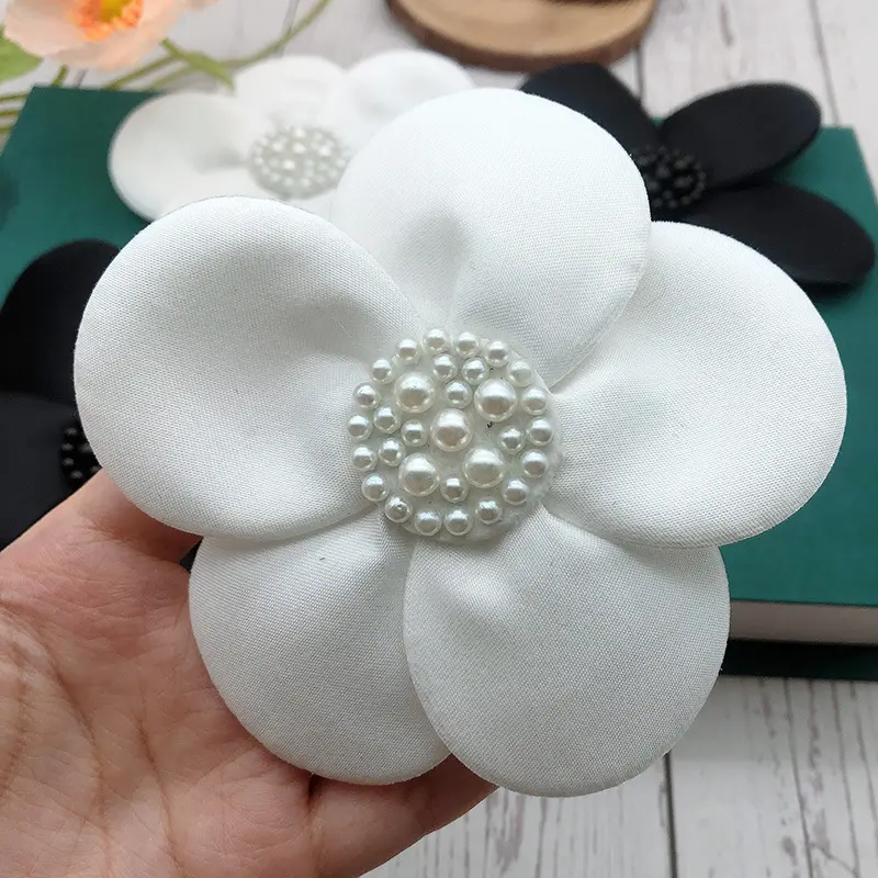 3 Pcs Black White Hand Sewn Pearl Colored Ding Cloth With Flower Clothing Patch DIY Clothing Accessories 11CM