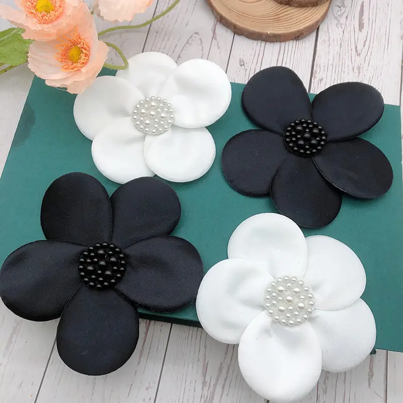 3 Pcs Black White Hand Sewn Pearl Colored Ding Cloth With Flower Clothing Patch DIY Clothing Accessories 11CM