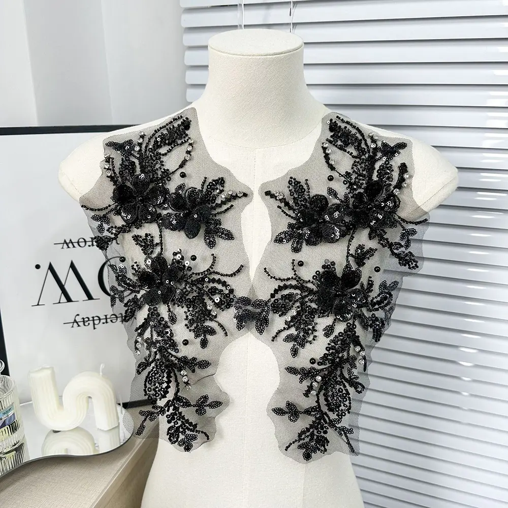 1 Pair Of Black and White Trendy Embroidery Three-Dimensional Decals Bead Embroidery Sequins DIY Sewing Patches